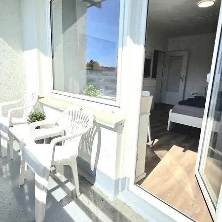 Modern 2-room With Free Parking & Free Wi-fi In - Sw01 * Ίζερλον