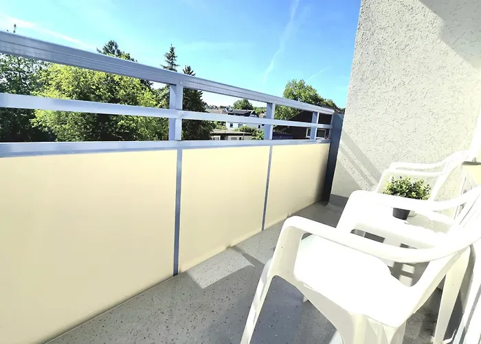 Apartment Modern 2-room With Free Parking & Free Wi-fi In - Sw01 *