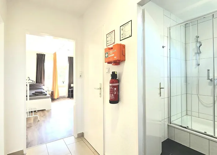 Apartment Modern 2-room With Free Parking & Free Wi-fi In - Sw01